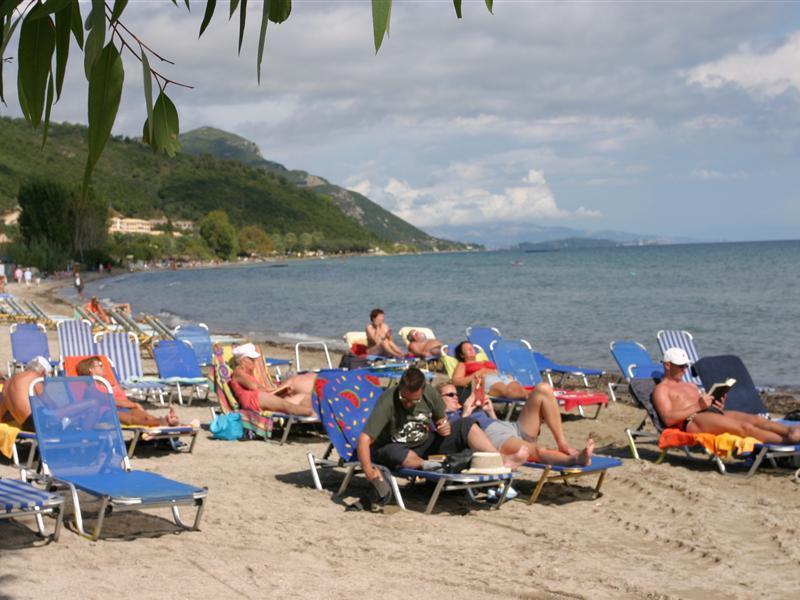 Nasos Hotel & Resort Мораитика Екстериор снимка